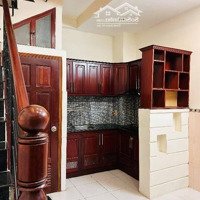 Chính Chủ Cho Thuê Nhà Hẻm Trần Hưng Đạo, 1 Trệt, 3 Lầu, 3 Phòng Ngủ, 2Wc