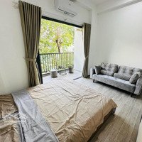 Studio Full Nội Thất - Ban Công Mới - Trung Tâm Quận 8 - Thuận Tiện Di Chuyển