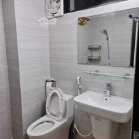 Cho Thuê Nhà Láng Thượng, 45M2, 4 Phòng, Làm Spa, Kinh Doanh Đỉnh, Gần Các Trường Đh Ngoại Thương