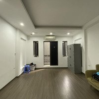 Nhà Đẹp Phố Yên Lạc 6 Tầng Thang Máy - Nội Thất Hiện Đại - Khu Phân Lô 42M2, 6Tầng,Mặt Tiền4.1M Giá Bán 8Tỷ