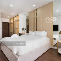 Chủ Nhà Có Căn Viva Riverside, Quận 6, Giá Rẻ, Nhà Đang Trống, 2 Phòng Ngủ Giá Bán 10 Triệu/Th Liên Hệ: 0939125171