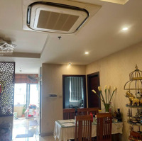 Chính Chủ Cần Bán Căn Hộ 3 Ngủ Diện Tích 122M2 Giá Chỉ 7,7 Tỷ Liên Hệ: 0989996523