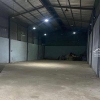 Cho Thuê Kho - Xưởng (Như Hình) Dt: 11X35M = 370M2 Có Điện 3Fa - Văn Phòng 20M Đường