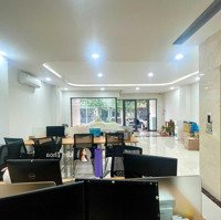 Tầng Trệt 100M2 Tại Vạn Phúc, Có Nội Thất Bàn Ghế (18 Nv) Sẵn Vách Kính, Máy Lạnh, Hầm Xe. Chỉ 16 Triệu