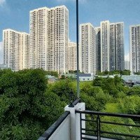 Nhà 3 Tầng, Hẻm 8M, Đường Nguyễn Xiển Đối Diện Vinhomes Grand Park Quận 9, Xây Kiên Cố, Giá Bán 4 Tỷ