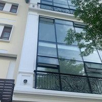 Cho Thuê Mp Xã Đàn Đống Đa 160M X7 Tầng Thông Sàn Thang Máy Pccc Đầy Đủ Nhà Mới Tinh Giá 90 Triệu