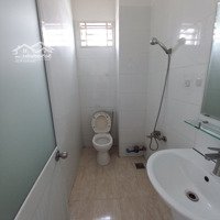 Cho Thuê Phòng Chdv Rộng, Đẹp, Gần Cầu Nguyễn Văn Cừ, Giá Bán 3,8 Triệu