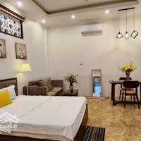 Cho Thuê Căn Hộ Studio Tầng 1 .Ngõ 28 Tứ Liên. Tây Hồ Hđ 1 Năm .Giá : 5.500.000Ưu Tiên 1 Xe .Máy .