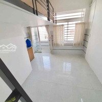 Phòng Duplex-Bancol Siu Thoáng Ngay Phú Thọ Hoà