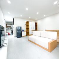 Cho thuê Penhouse 60m2 sân thượng lớn Quận 3