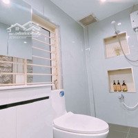 Studio Full Nội Thất Cao Cấp Ngay Ngã Tư Hàng Xanh Bình Thạnh