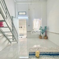 Phòng Gác Cao 2M Rộng 30M2 Giá Sinh Viên Ở Đông Ngay Lê Văn Việt Quận 9