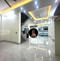 Bán Nhà Riêng 3 Tầng Mới Xây Xong, Điện Tích Đất 80M2, Mặt Tiền Gần 7M, Trung Tâm Tp Bắc Giang