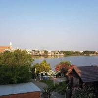 Bán Villa 2 Mặt Tiền, View Sông Sài Gòn, 7X20M, 1 Trệt 2 Lầu.