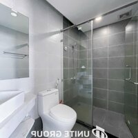 Phòng cho thuê 30m2, cửa sổ ngay Nguyễn Gia Trí, Bình Thạnh Gần ngã tư hàng xanh