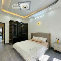 Khu Nhà Vip -Hẽm Xe Hơiquang Trung P8 Gò Vấp- 68M2 - 3Tầng-4Pn-5Wc