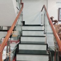 Bán Nhà Hẻm 4M Vườn Lài, 40M2, 2 Tầng Btct, 3 Phòng Ngủ Nhỉnh 3 Tỷ