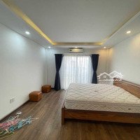 Bán Nhà Gần Chợ Phúc Đồng_Ngõ 2,5M. Diện Tích: 33M2,5 Tầng,Giá:4,5 Tỷ (Có Tl)