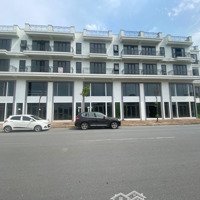 Bán Shophouse 5 Tầng Mặt Đường 30M,Mặt Tiền5M, View 2 Hồ Cực Vip, Trung Tâm Quận Gia Lâm, Full Tiện Ích