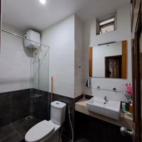 Chính Chủ Cho Thuê Căn Hộ 3 Phòng Ngủtại Chung Cư Belleza: 3 Phòng Ngủ 127M2, 2 Toilet, Bồn Tắm, Full Nội Thất