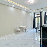 Studio Siêu Đẹp - Ban Công - Diện Tích Rộng - Full Nội Thất Ngay Vòng Xoay Lê Đại Hành