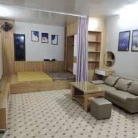 Cho Thuê Căn Hộ 45M2 Full Đồ Studio Phố Nguyễn Sơn Ngay Vietnamairline Giá Bán 5 Triệu. Liên Hệ: 0916.393.862