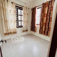 Hẻm Trần Hưng Đạo 1 Trệt, 3 Lầu, 3 Phòng Ngủ, 2Wc