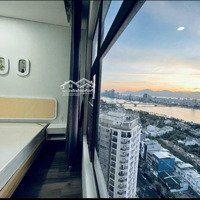 Cho Thuê Căn Hộ Monarchy 2 Phòng Tầng Cao, View Bao Trọn Sông Hàn, Cầu Rồng - Liên Hệ: 0794904579