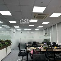 Còn Duy Nhất 1 Sàn Văn Phòng 120M2 - Toà Building - Tại Phố Duy Tân - Cầu Giấy