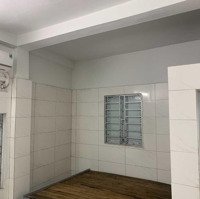 Phòng Trọ 20M2 Khép Kín Mới, Nóng Lạnh, Điều Hoà Mới Tinh - Gần Fpt, Đại Học Công Nghiệp Hà Nội