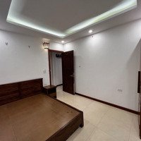 Cần Bán Nhà Trung Tâm Như Quỳnh Diện Tích 90M2 6 Tầng, 19 Phòng Nội Thất Xịn Sò Có Thang Máy