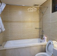 Bán Căn Hộ 3 Phòng Ngủtầng Trung Toà C6, Vinhomes Dcapital Trần Duy Hưng.