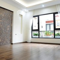 Chính Chủ Bán Nhà Mp Hào Nam,Diện Tích65M2,Mặt Tiền5,5M, 8 Tầng Thang Máy, 28 Tỷ