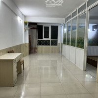 Căn Hộ Chung Cư Hoà Bình -Lý Thường Kiệt : 60M2-2Pn-Nhà Trống