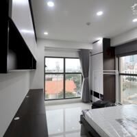 Cho thuê rẻ căn hộ 2 phòng ngủ 68m2 Saigon Royal trung tâm Sài Gòn