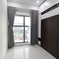 Cho thuê rẻ căn hộ 2 phòng ngủ 68m2 Saigon Royal trung tâm Sài Gòn