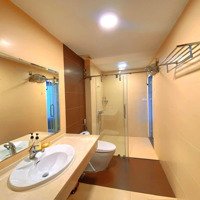 Cực Hiếm! Bán Nhà Phân Lô Vip Đỗ Quang, Ngõ To Như Phố, 2 Mặt Ngõ Ô Tô, Vỉa Hè, Kinh Doanh, 52M2*5T