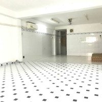 Phòng 45M2 Lầu 1, Rộng Rãi Ở Được 3-4 Người, Giờ Giấc Tự Do,Free Để Xe