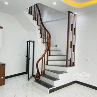 Siêu Rẻ - View Đẹp ( Diện Tích: 34M2 - 3T - 3 Phòng Ngủ- 1.6 Tỷ) Cuối Đồng Mai ,Gần Trường,Trạm,Ôtô Tới Nhà.