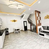 Siêu Rẻ - View Đẹp ( Diện Tích: 34M2 - 3T - 3 Phòng Ngủ- 1.6 Tỷ) Cuối Đồng Mai ,Gần Trường,Trạm,Ôtô Tới Nhà.