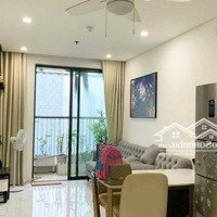 Chính Chủ Bán Cc Cầu Giấy Center Point, Diện Tích 52M2, 2 Phòng Ngủ 1 Vệ Sinh Full Nội Thất, Sẵn Sổ, Giá Bán 3Tỷ 4