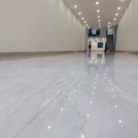 Cho Thuê Nhà 2 Tầng Đường Hàng Kênh 140M2. Ngang Hơn 4M. Cho Thuê Lâu Dài. Giá Bán 32 Tr. Liên Hệ: 0963891956