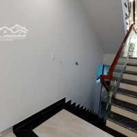 Cho Thuê Nhà 2 Tầng Đường Hàng Kênh 140M2. Ngang Hơn 4M. Cho Thuê Lâu Dài. Giá Bán 32 Tr. Liên Hệ: 0963891956