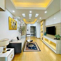 Chính Chủ Bán Nhà Tập Thể, Bách Khoa, Hai Bà Trưng, 85M2, 3 Ngủ, 2 Vệ Sinh Ô Tô Đỗ Cửa