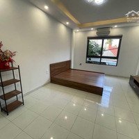 Bán Nhà Riêng Trương Định, Mặt Ngách, Lô Góc, 33.5M2*5T, Mới Đẹp, Dân Xây. Giá Bán 4.6 Tỷ Full Nội Thất