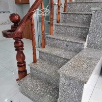 Chủ Nhà Cần Tiền Bán Gấp Nhà 1 Trệt 1 Lầu 5X20M 100M2. Giá Còn Thương Lượng