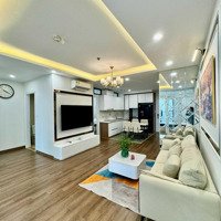 Tôi Cho Thuê Căn Góc 100M2 3 Ngủ 2Vs Có Nội Thất Tầng Trung Giá Chỉ 11 Triệu/ Tháng Vào Ở Được Luôn