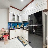 Bán Nhà Đẹp Tại Ngọc Hà!! 35M2- 5 Tầng- Nhà Mới- 3 Ngủ- Ngõ Đẹp- Ở Ngay