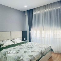 Cần Cho Thuê Căn Hộ Skycenter Q.tân Bình. Diện Tích: 74M2, 2 Phòng Ngủ 2 Vệ Sinhfull Nt.giá 13. 5 Triệu/1Th. Lh : 0961 663 831