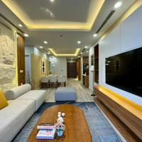 Bán Chung Cư Hoàng Minh Giám, 60M2, 2 Phòng Ngủ 3 Tỷ. 0975118822 (822)